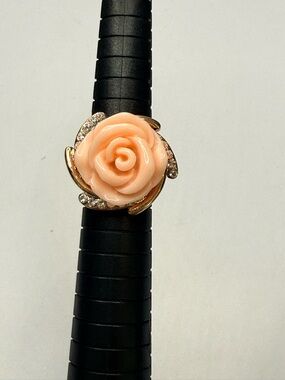 Peach Rose Resin Flower Ring with Gold-Tone Accents
